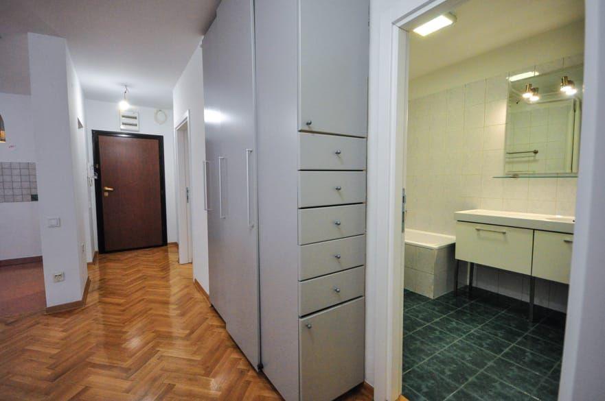 Квартира, 753 м², 241 000$ — FAKTOR
